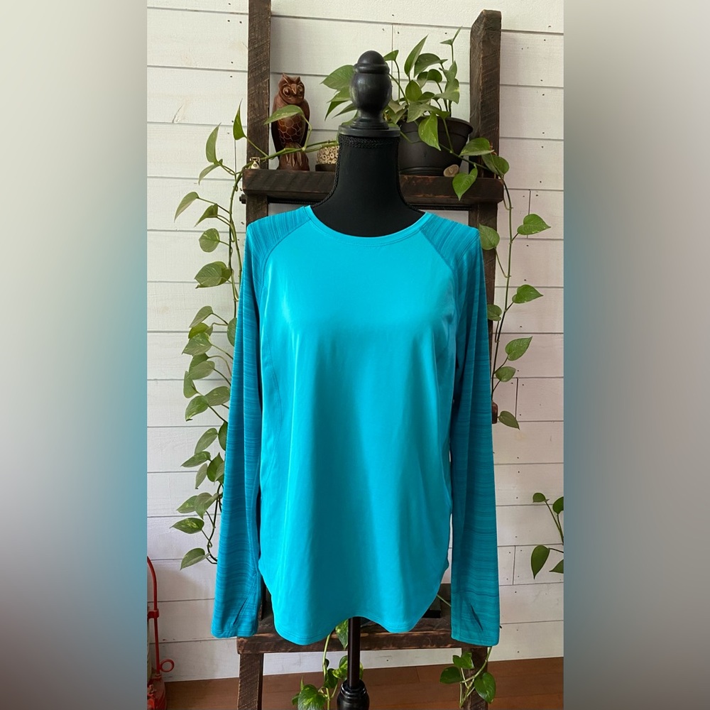 Tek Gear: Dry Tek Brushed Blue Green Long Sleeve Women's Top with Thumb Holes